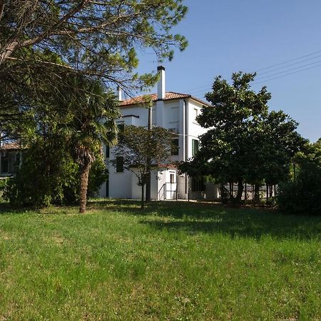 فيلا Casa Sincielli كاوْرلي المظهر الخارجي الصورة